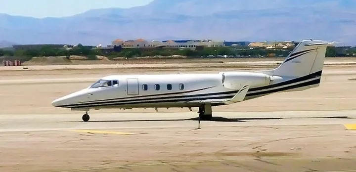 Lear 55